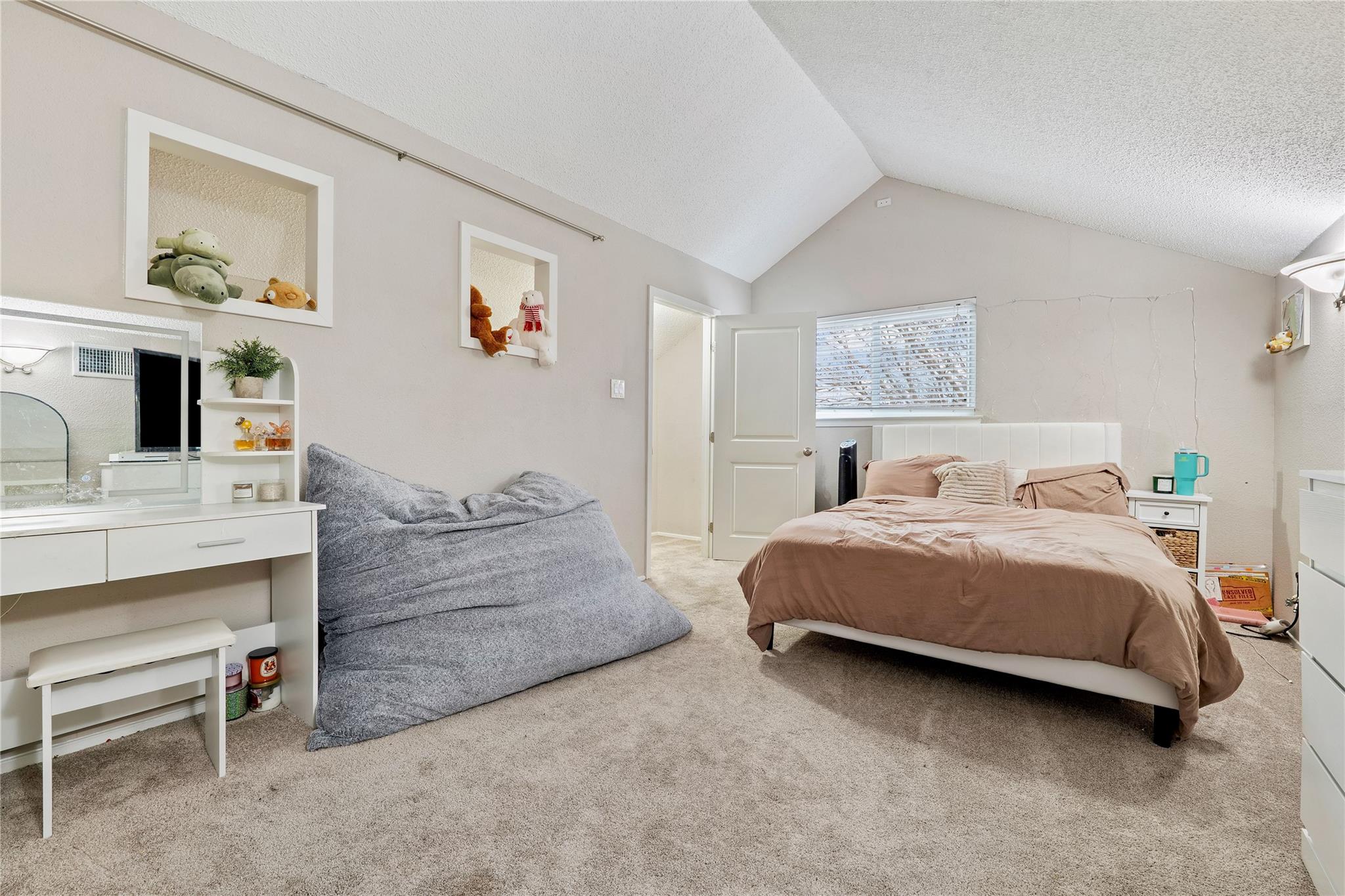 11501 Oak Knoll Dr, Austin, TX 78759