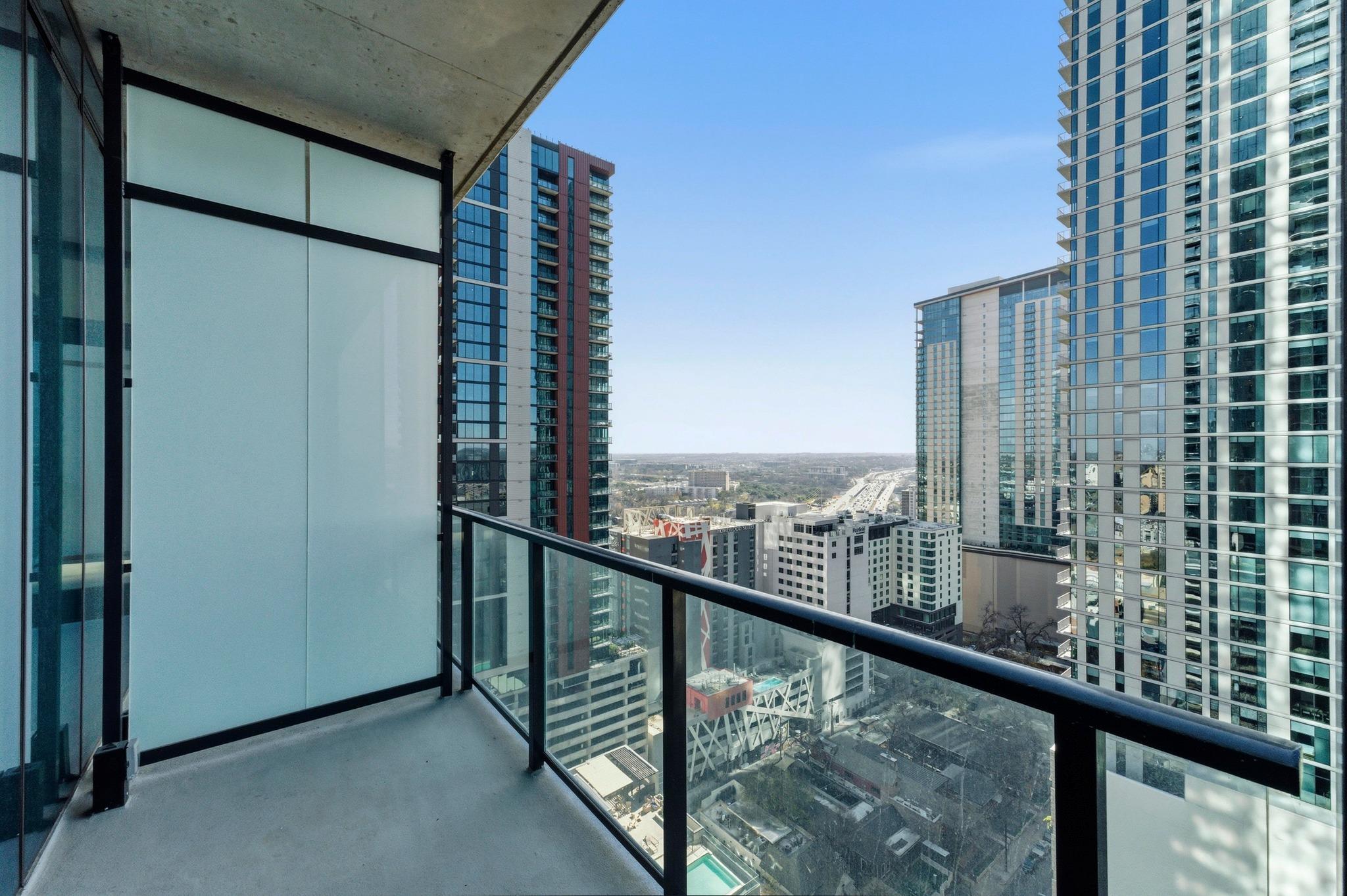 610 Davis St # 2204, Austin, TX 78701