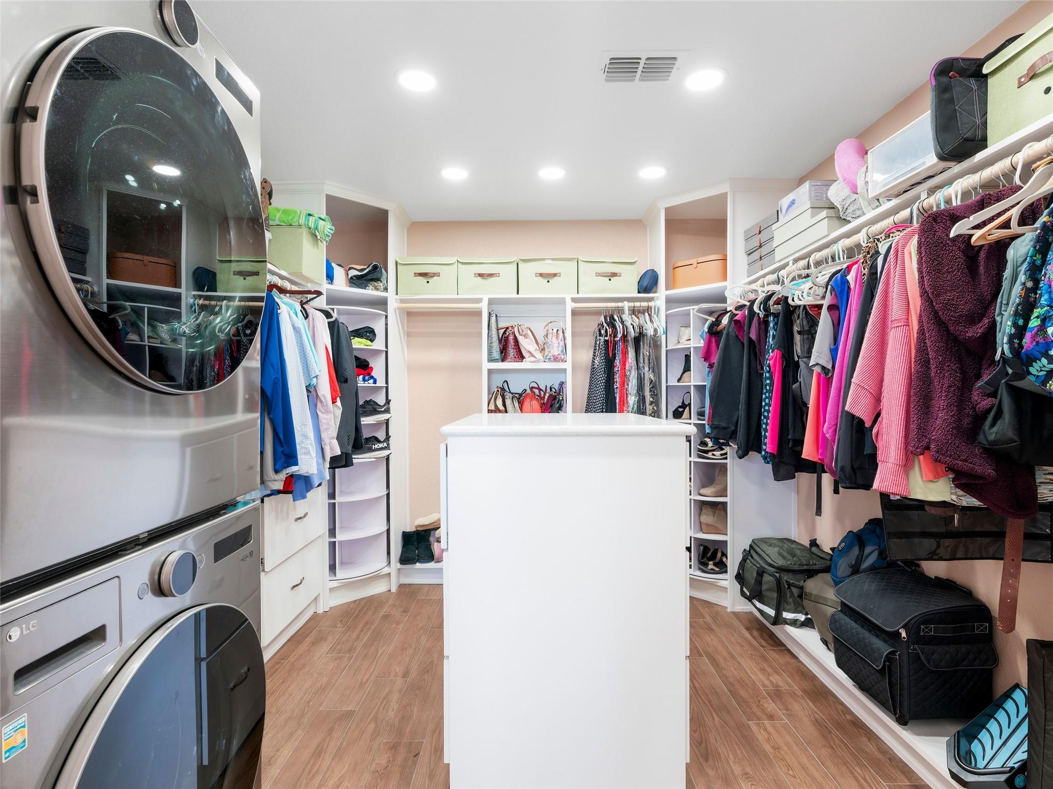 13805 Skyline Dr, Austin, TX 78732