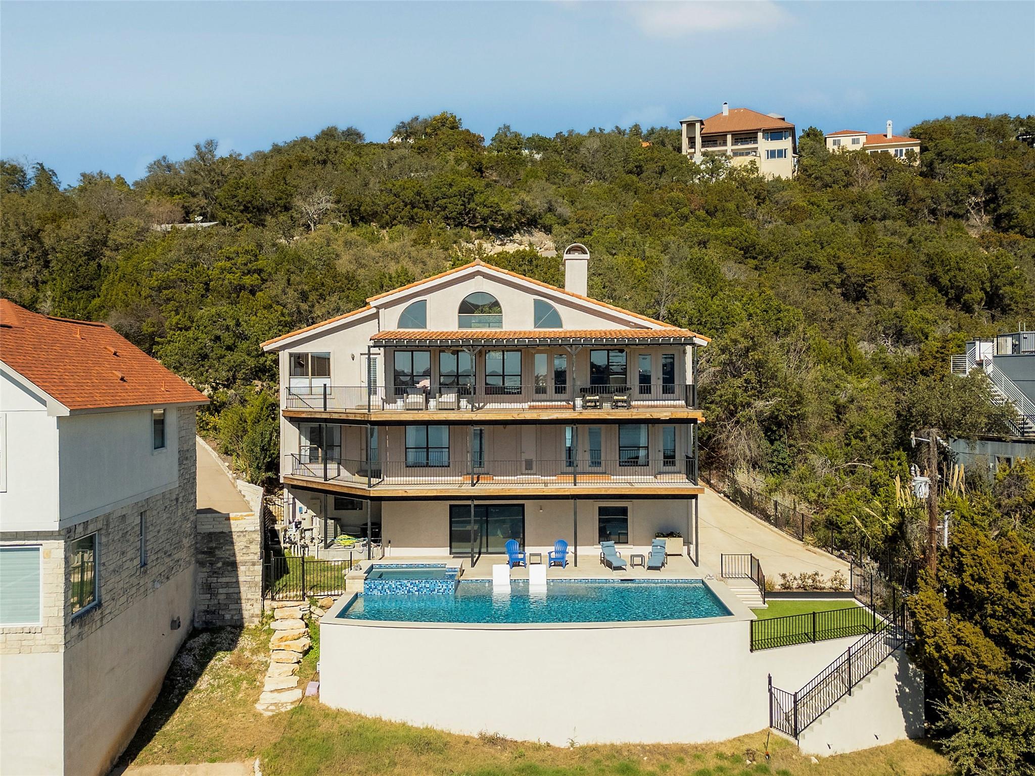 13805 Skyline Dr, Austin, TX 78732