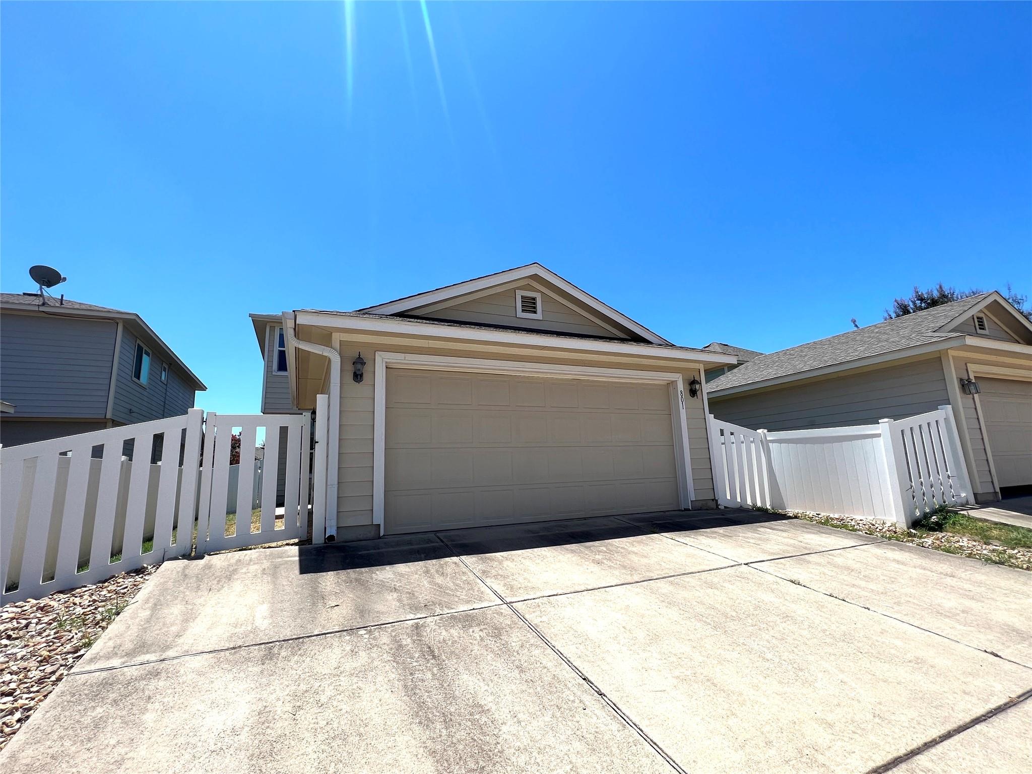 801 Alamo Plaza Dr, Cedar Park, TX 78613