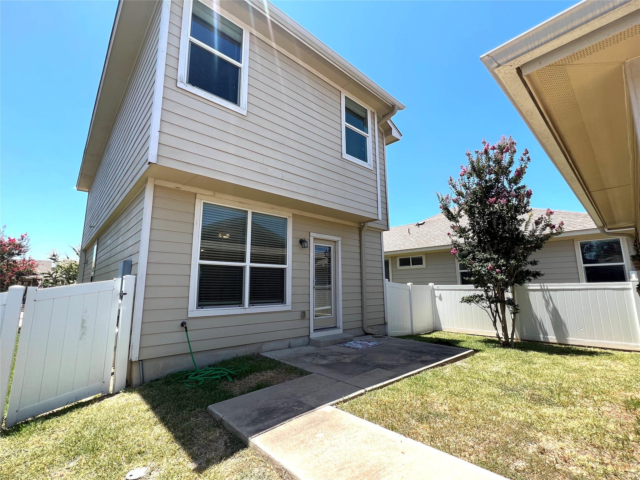 801 Alamo Plaza Dr, Cedar Park, TX 78613