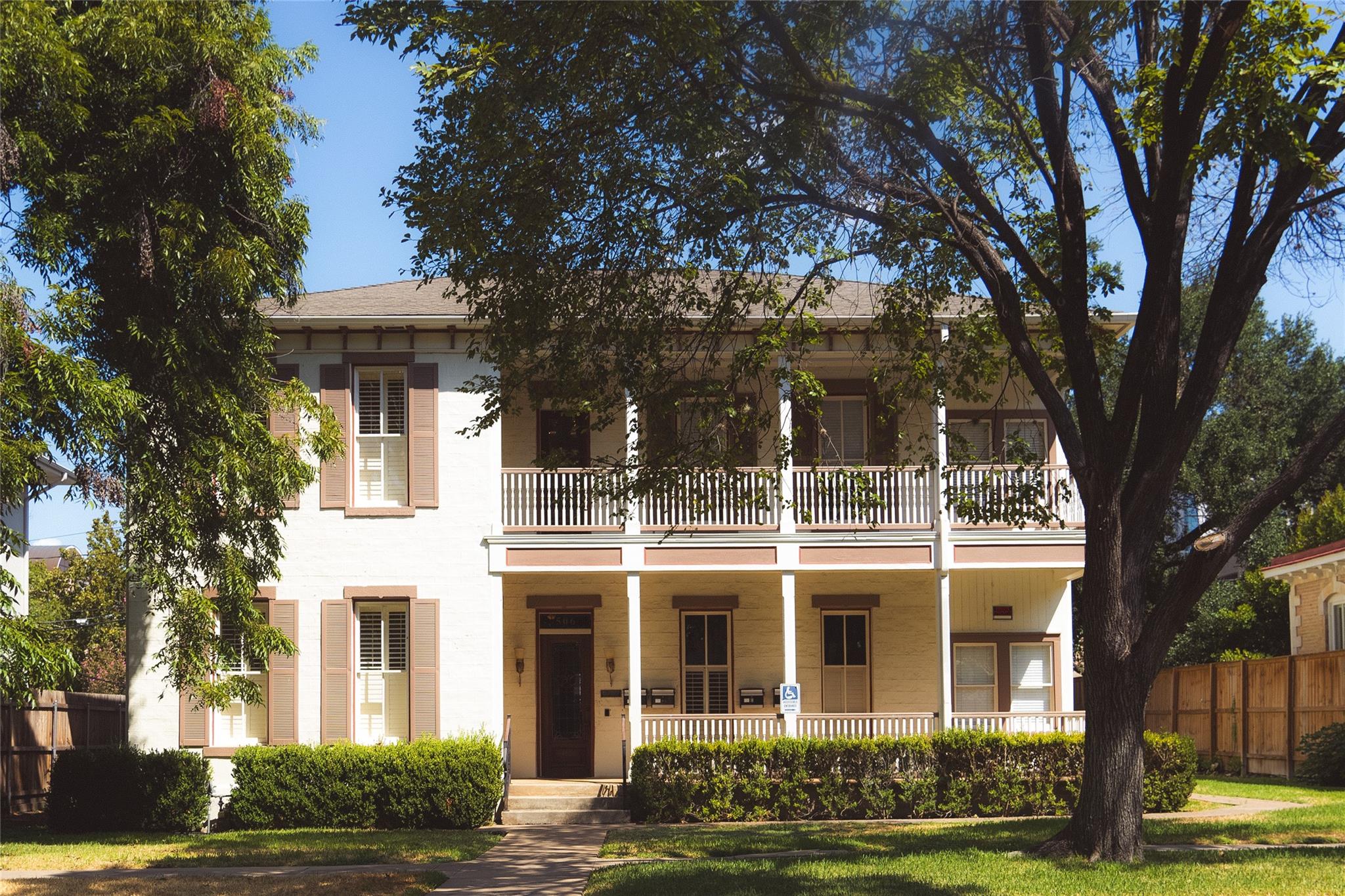 506 W 14th St W # B, Austin, TX 78701