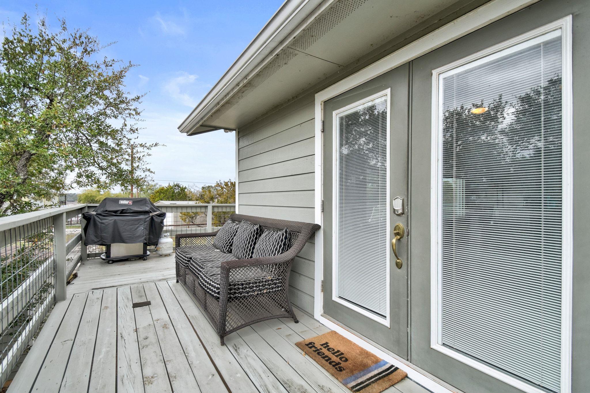 2591 Lakeshore Dr, Canyon Lake, TX 78133