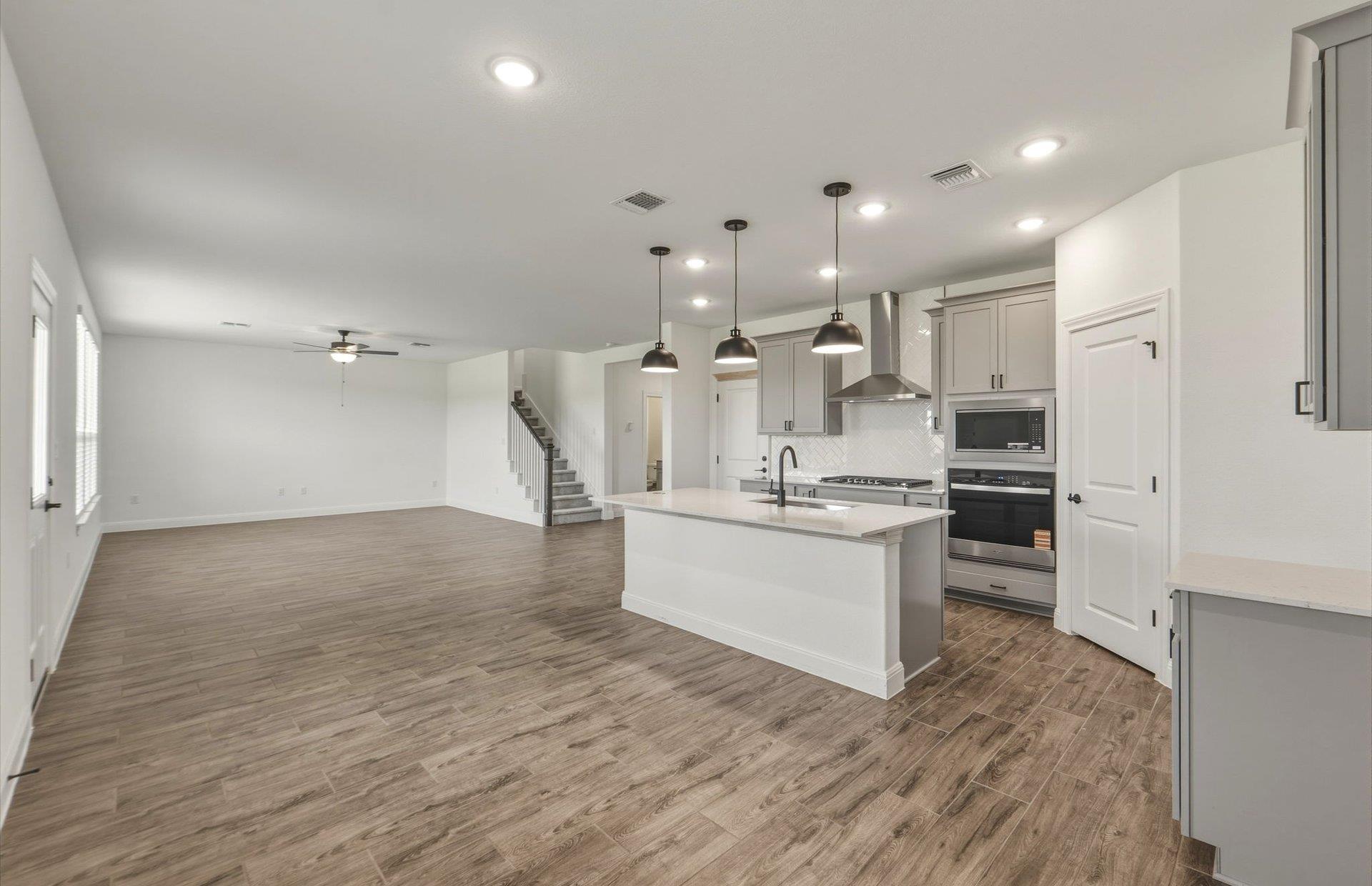 13520 Cerro Castellan Trce, Manor, TX 78653