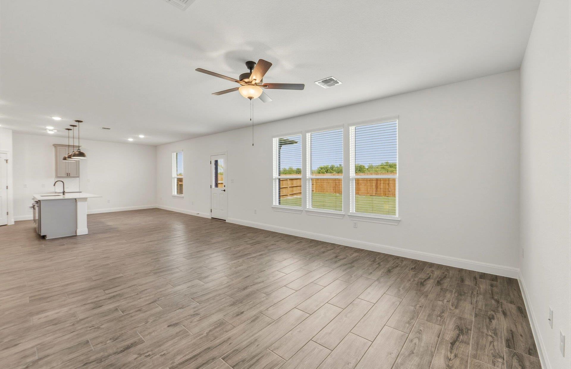 13520 Cerro Castellan Trce, Manor, TX 78653