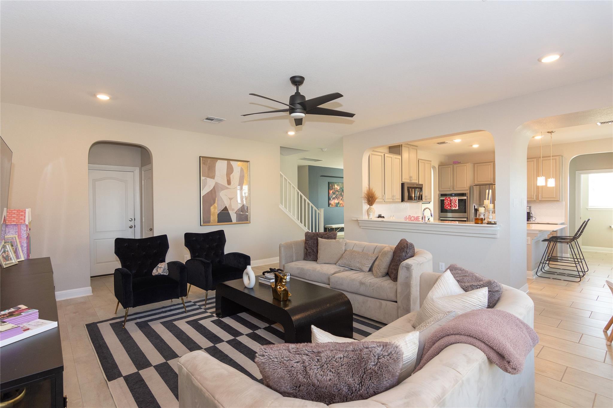 1213 Plano Ln, Leander, TX 78641