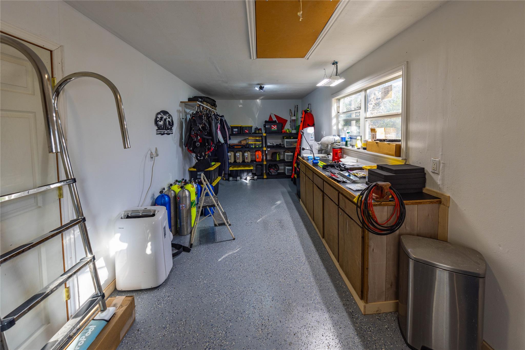 1250 S Rainbow Ranch Rd, Wimberley, TX 78676