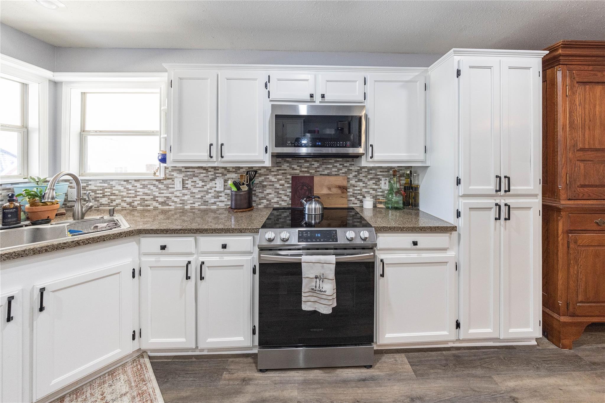 1250 S Rainbow Ranch Rd, Wimberley, TX 78676