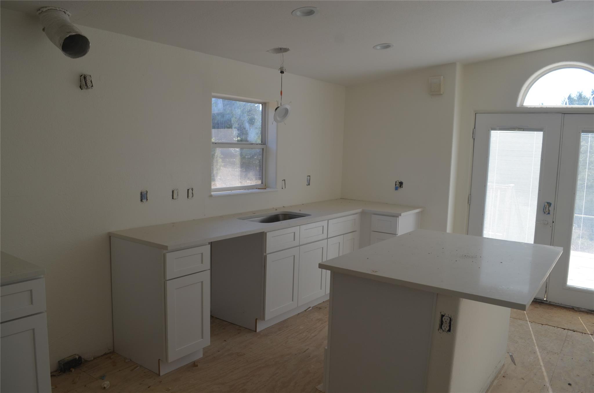 1700 Lime Kiln Rd # 4, San Marcos, TX 78666