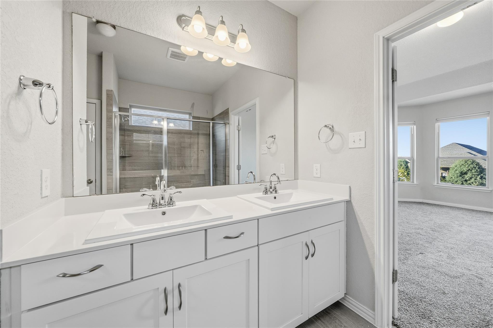 134 Finley St, Hutto, TX 78634