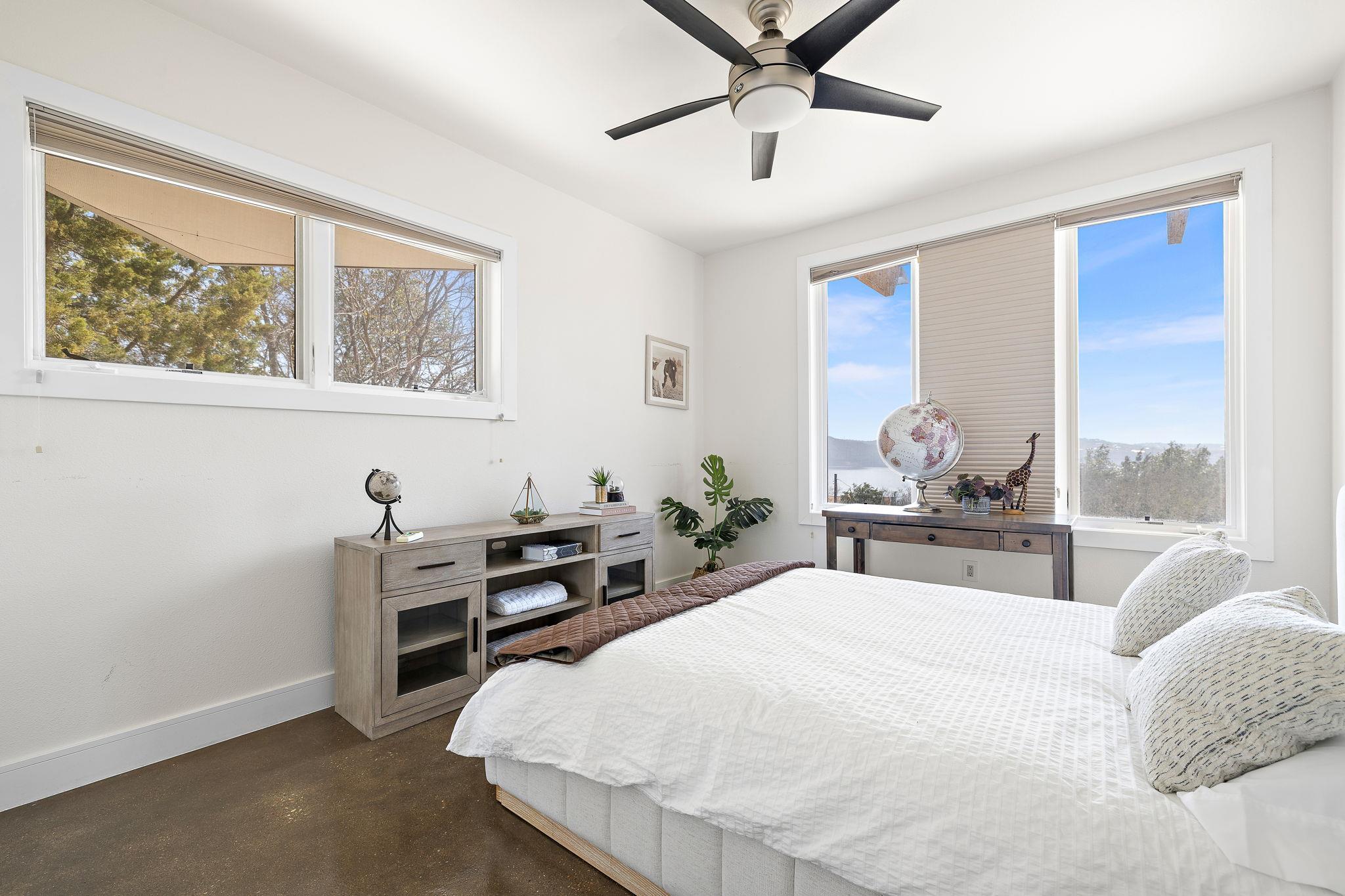 14020 Lake View Dr, Austin, TX 78732