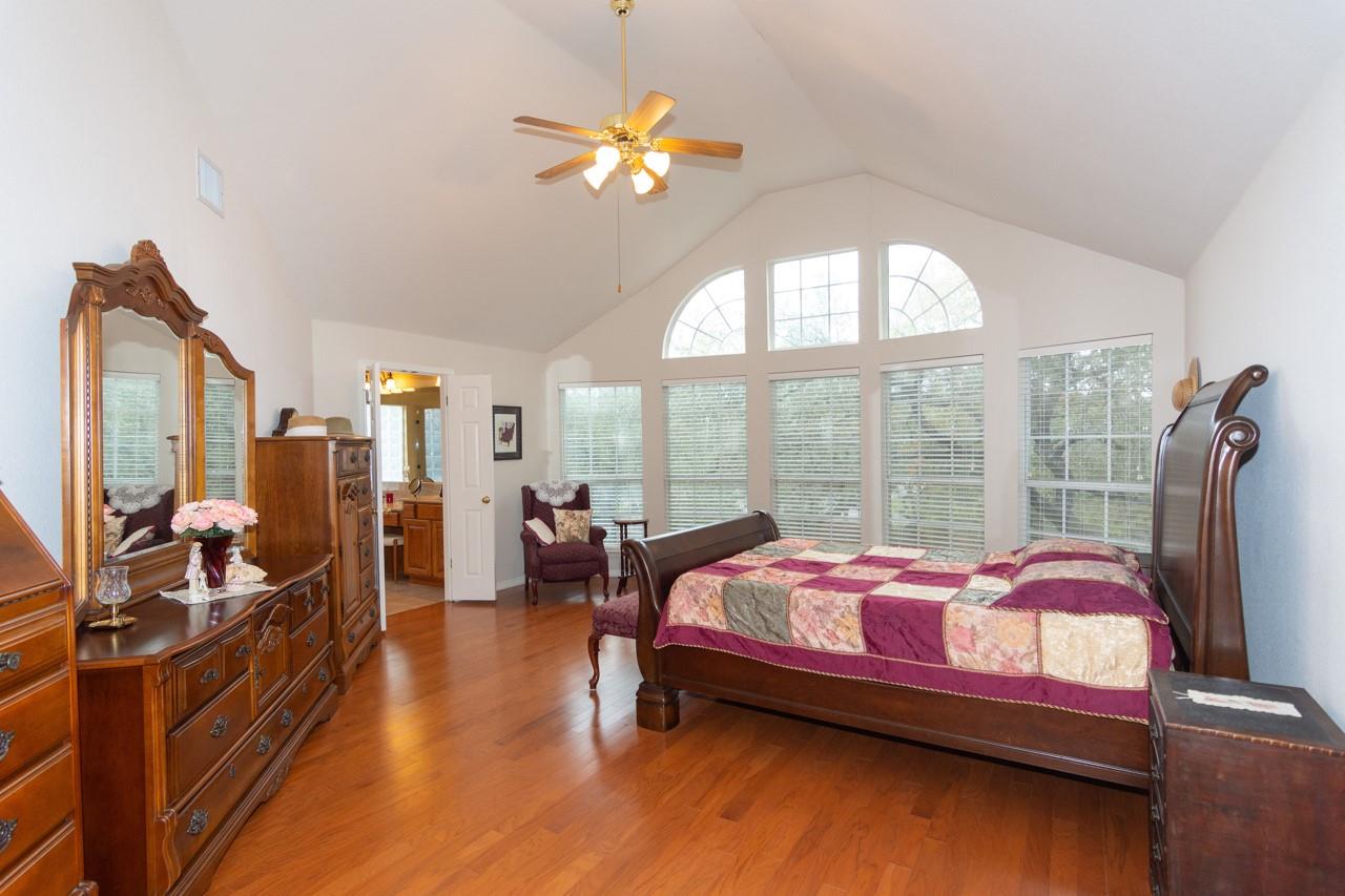 11401 Ohmfield Ct, Austin, TX 78739