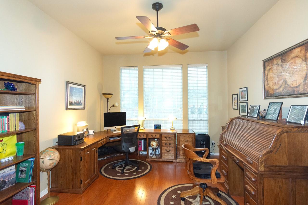 11401 Ohmfield Ct, Austin, TX 78739