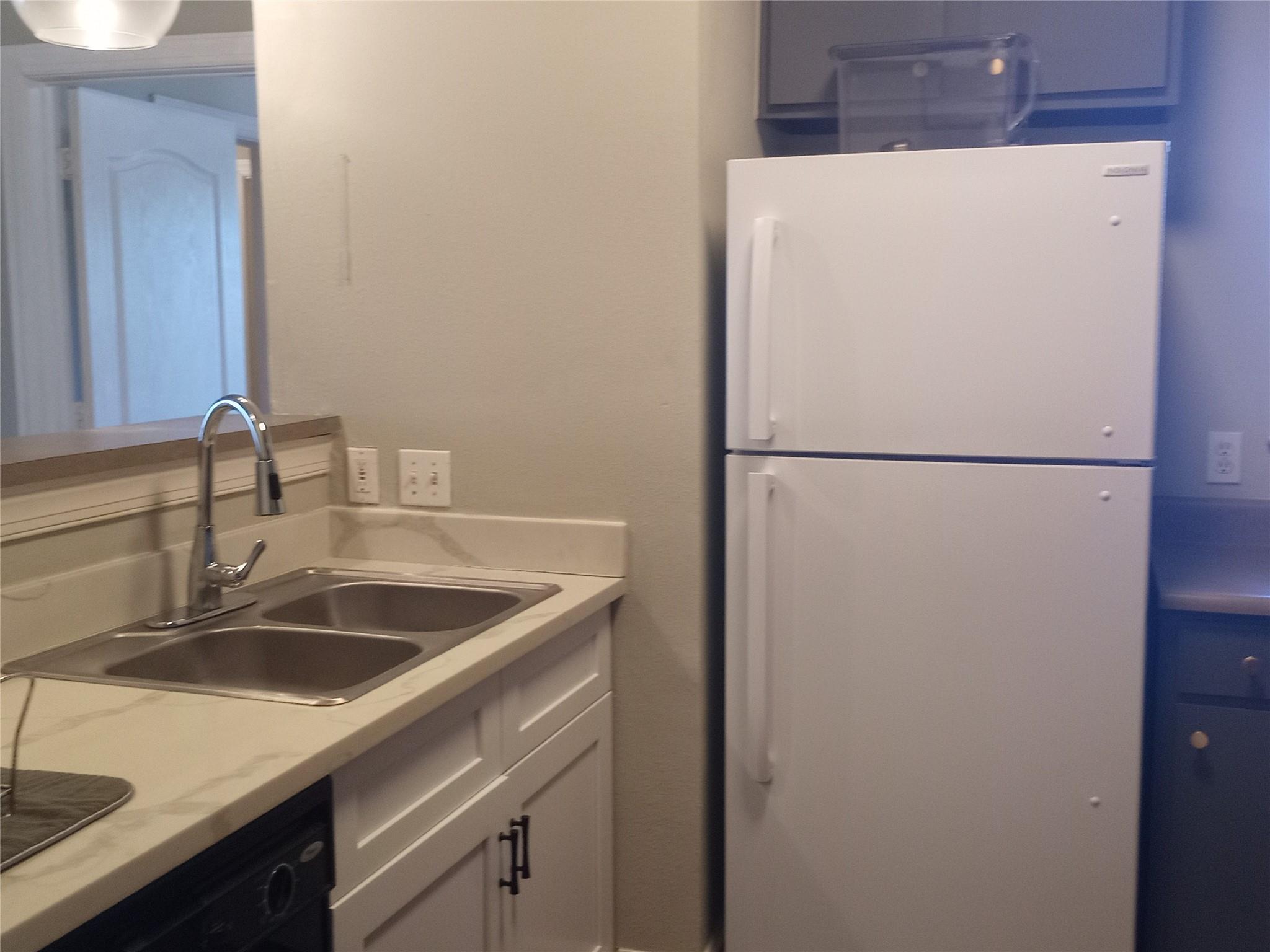 1901 Crossing Pl Pl # 2201-A, Austin, TX 78741