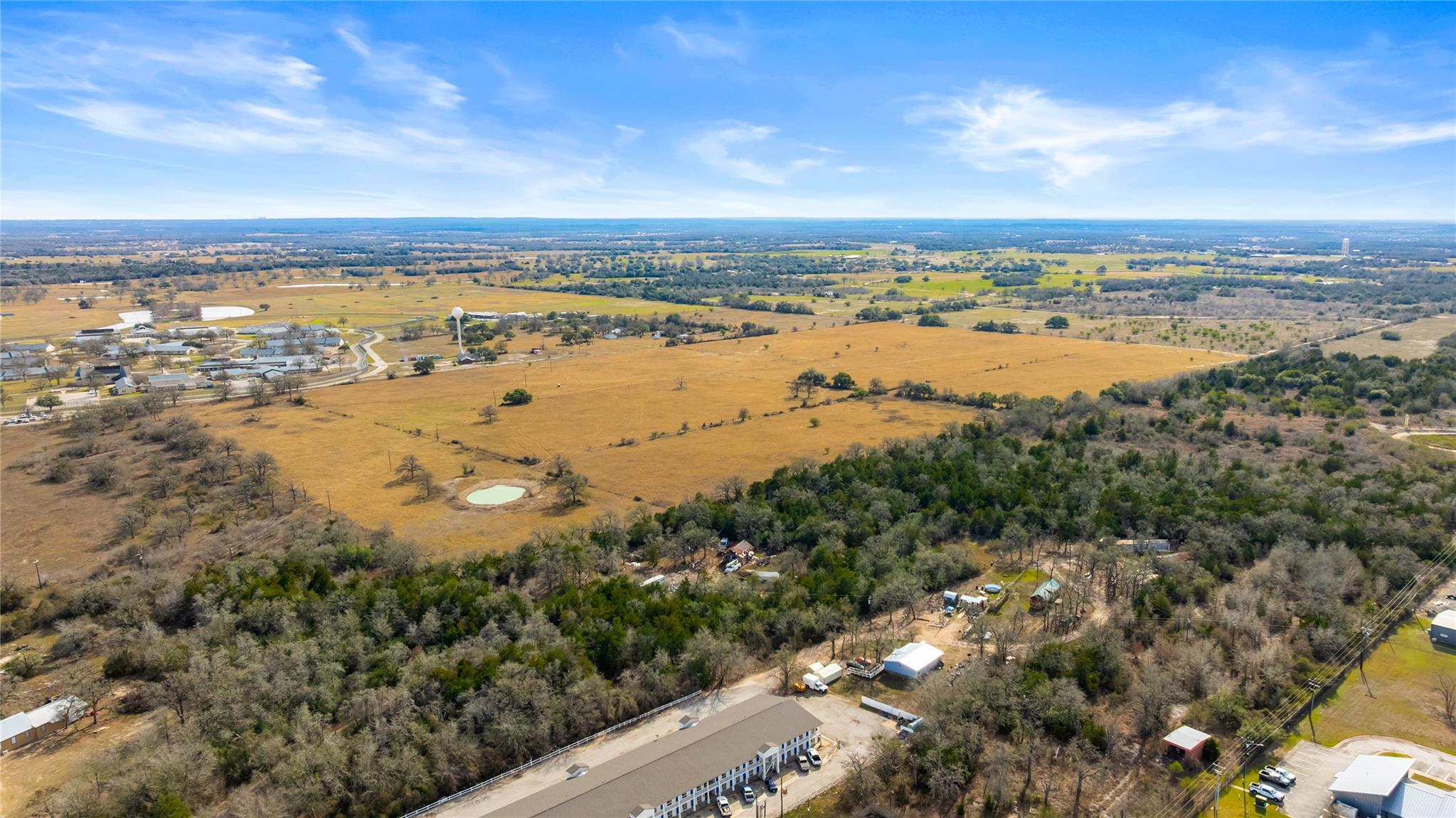 3650 E Austin St, Giddings, TX 78942