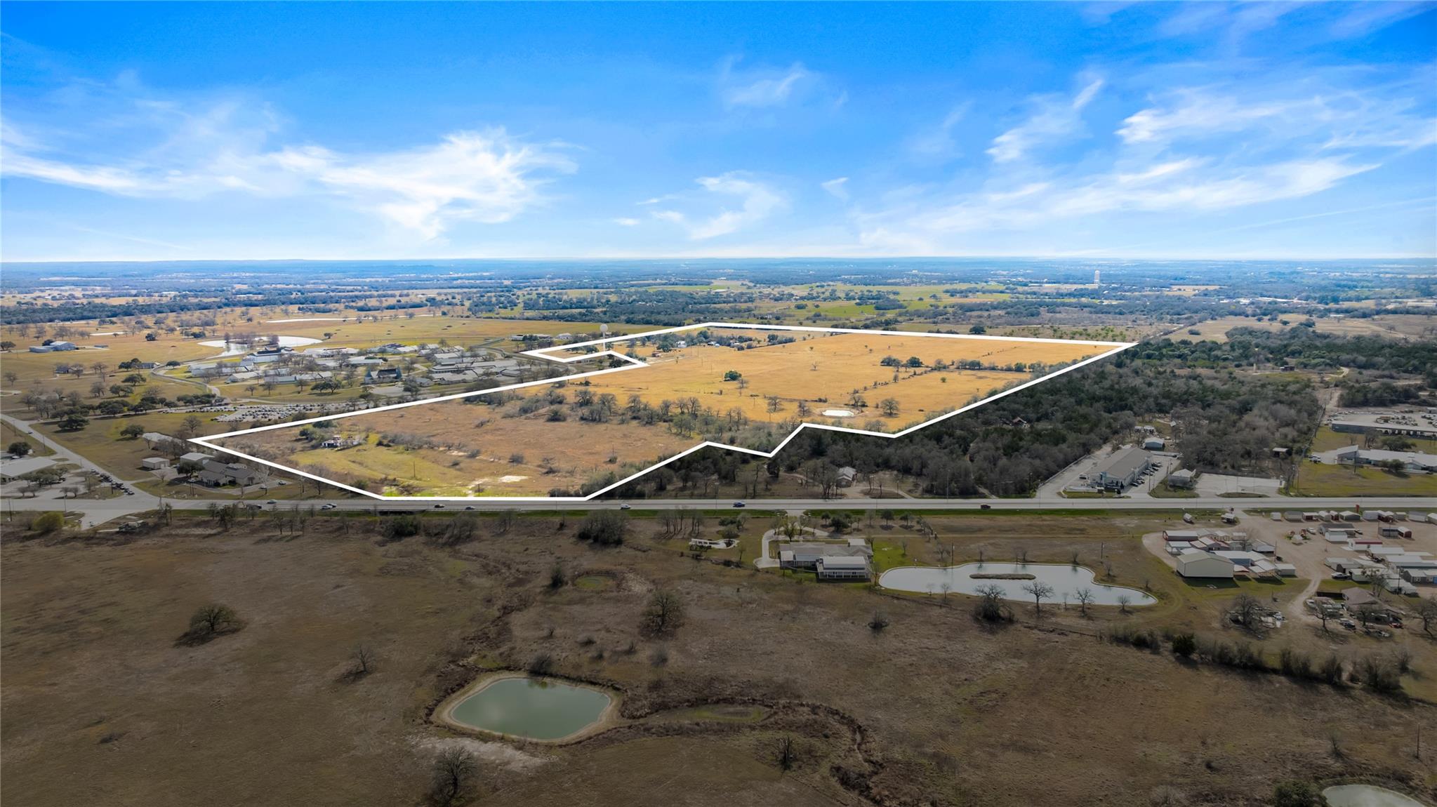 3650 E Austin St, Giddings, TX 78942