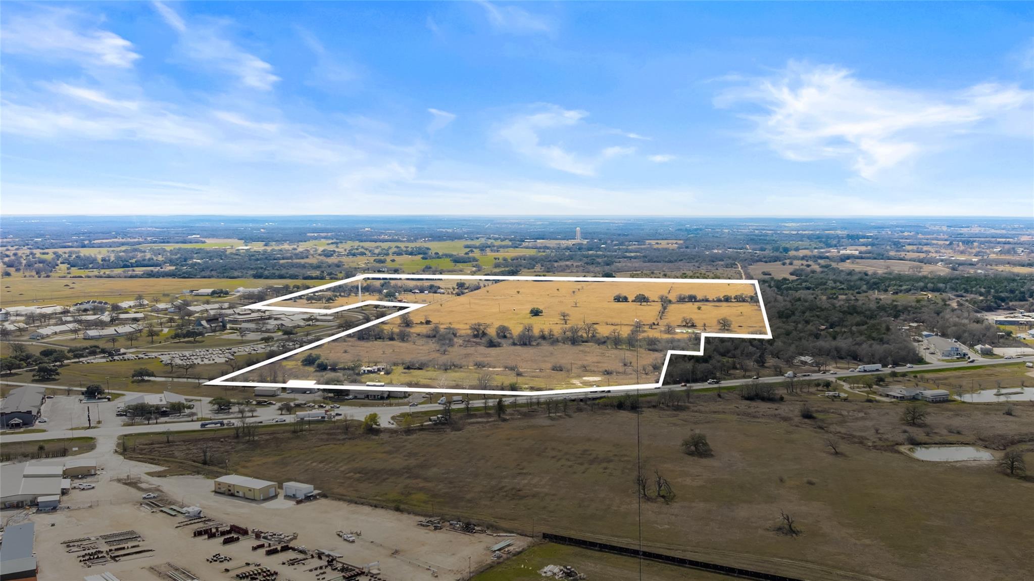 3650 E Austin St, Giddings, TX 78942