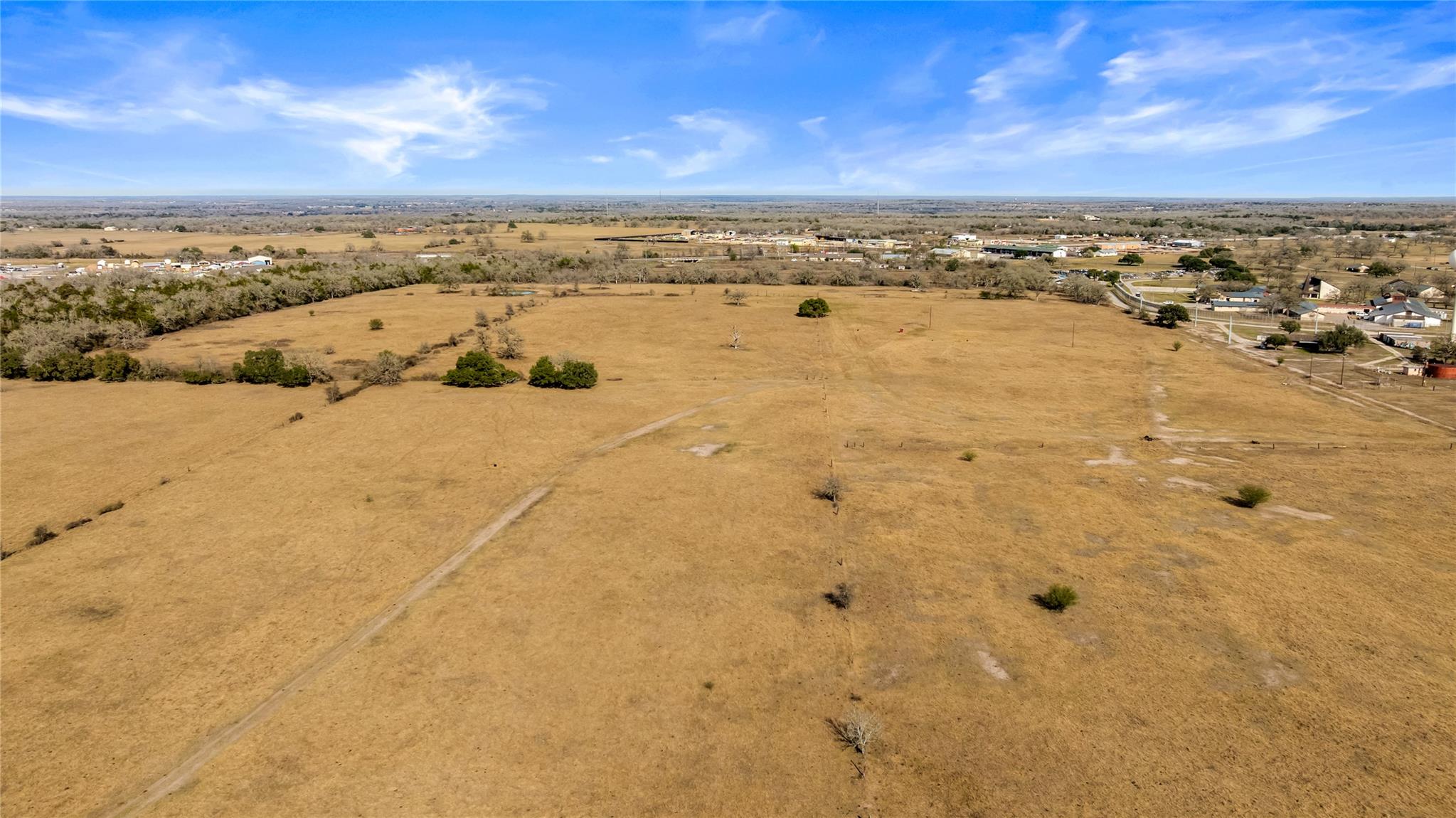 3650 E Austin St, Giddings, TX 78942