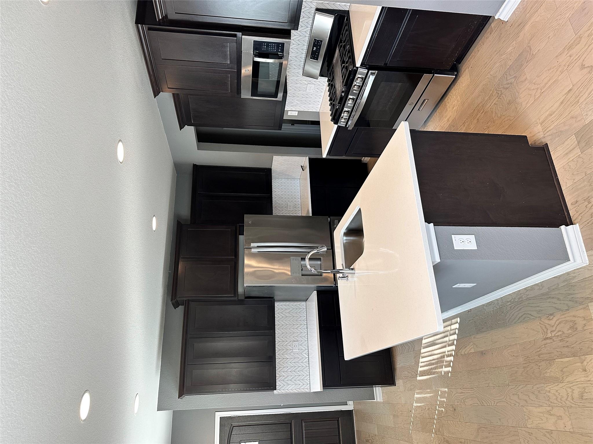 369 Silktassel Way, Buda, TX 78610