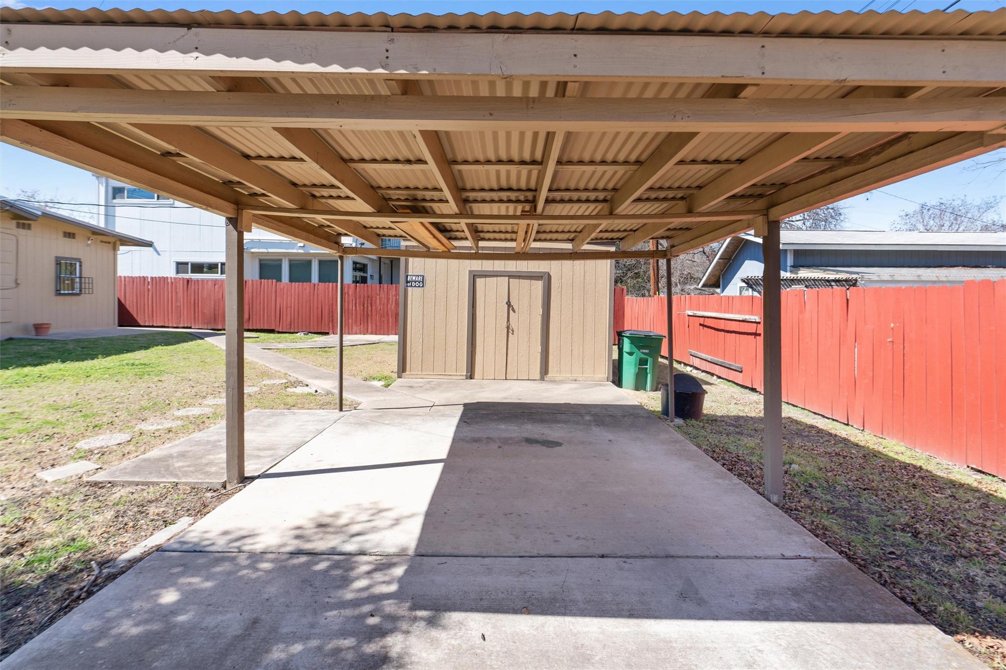 1000 S Center St, Austin, TX 78704