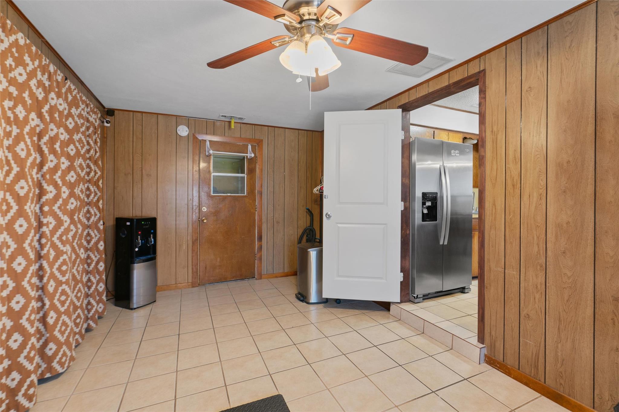 1000 S Center St, Austin, TX 78704