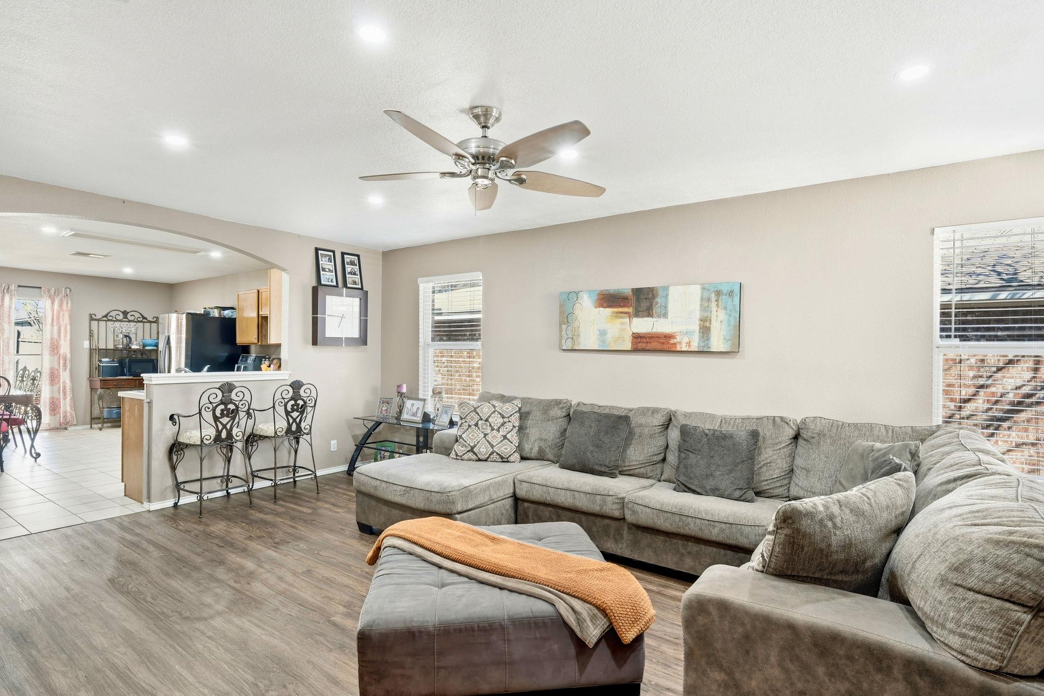 2105 Hawksbury Way, Cedar Park, TX 78613