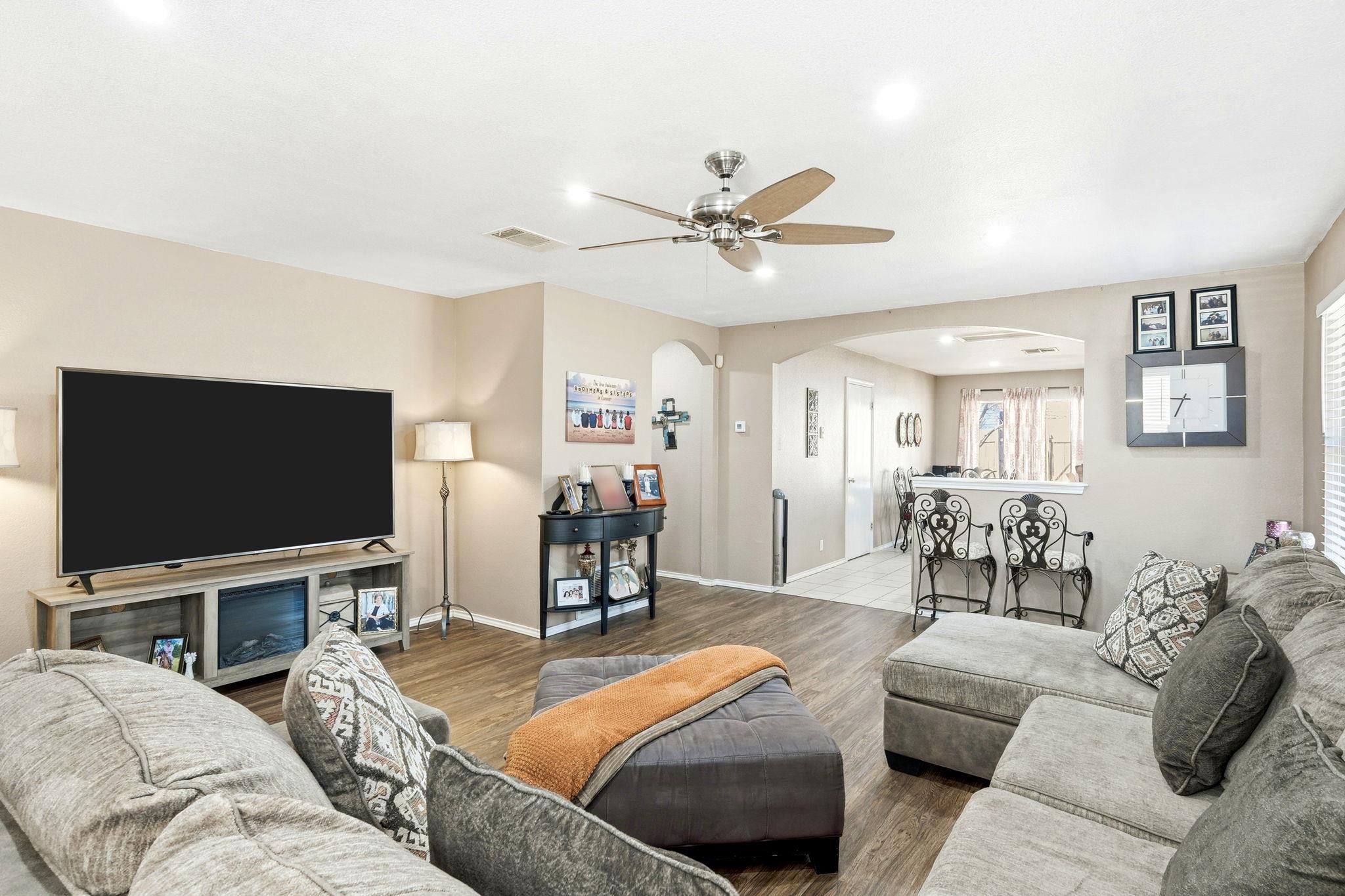 2105 Hawksbury Way, Cedar Park, TX 78613