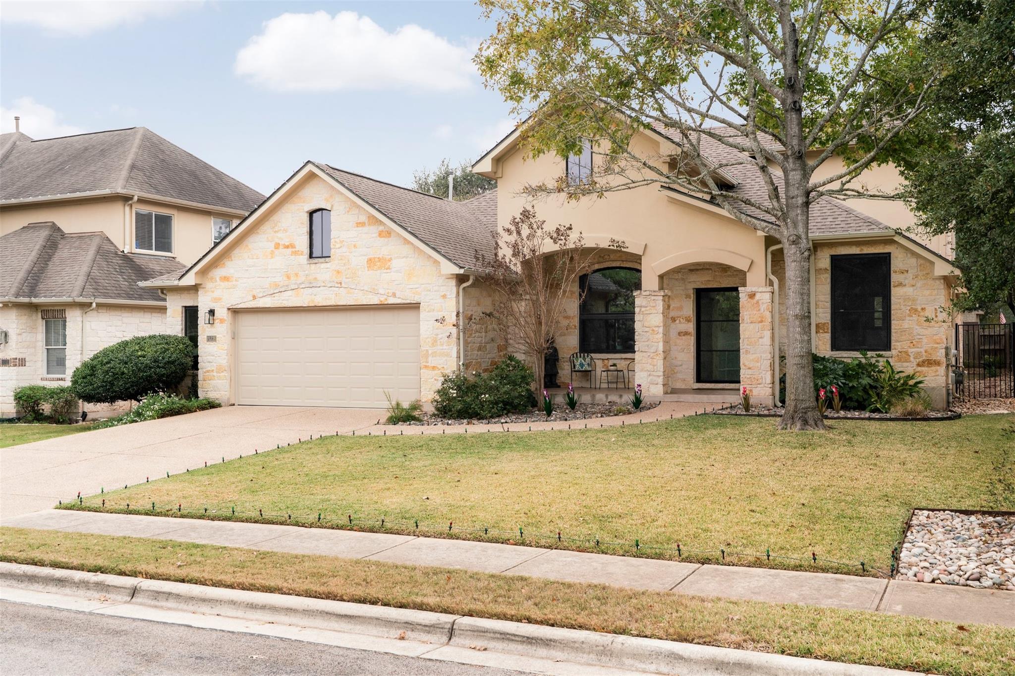 11316 Hollister Dr, Austin, TX 78739