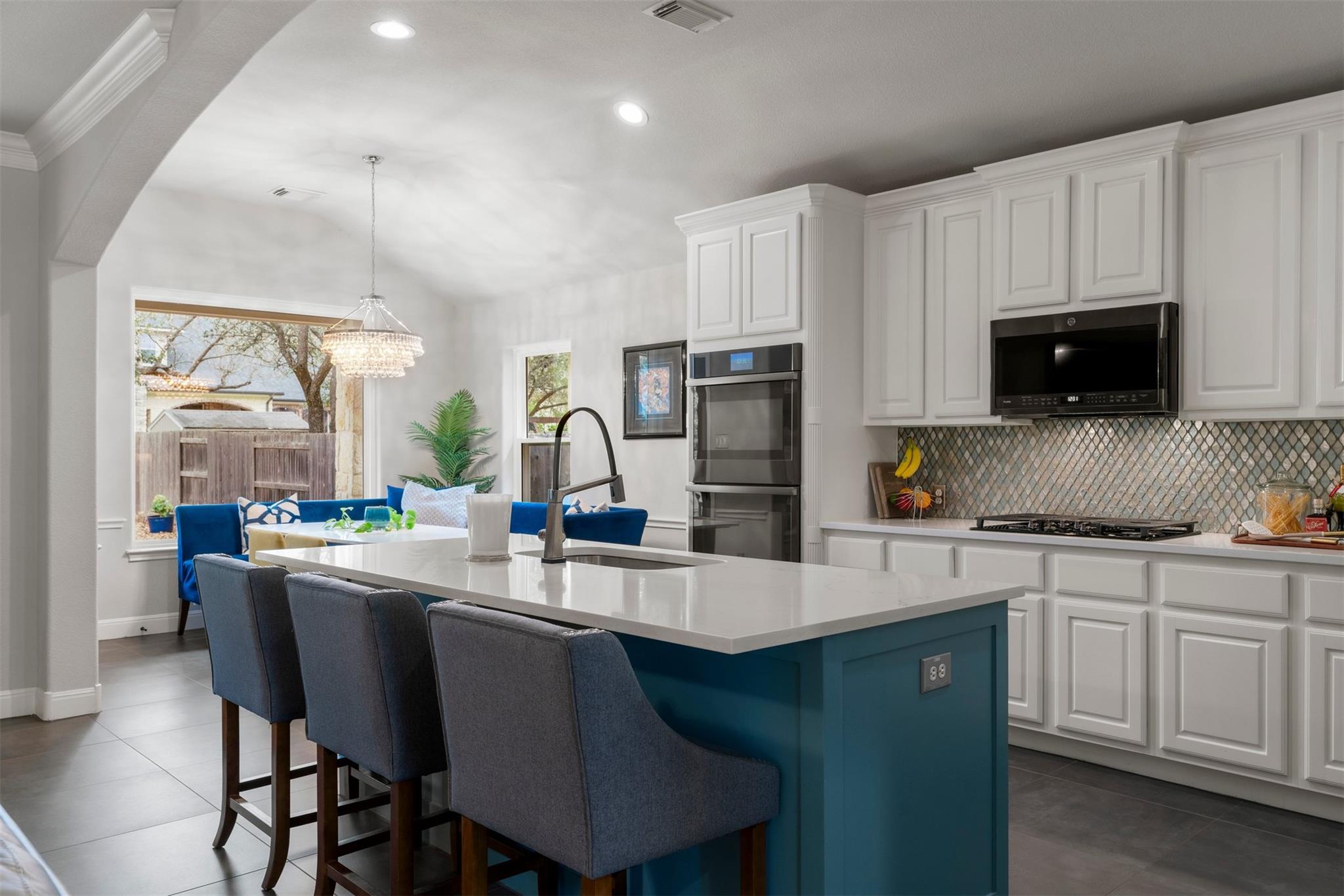 11316 Hollister Dr, Austin, TX 78739