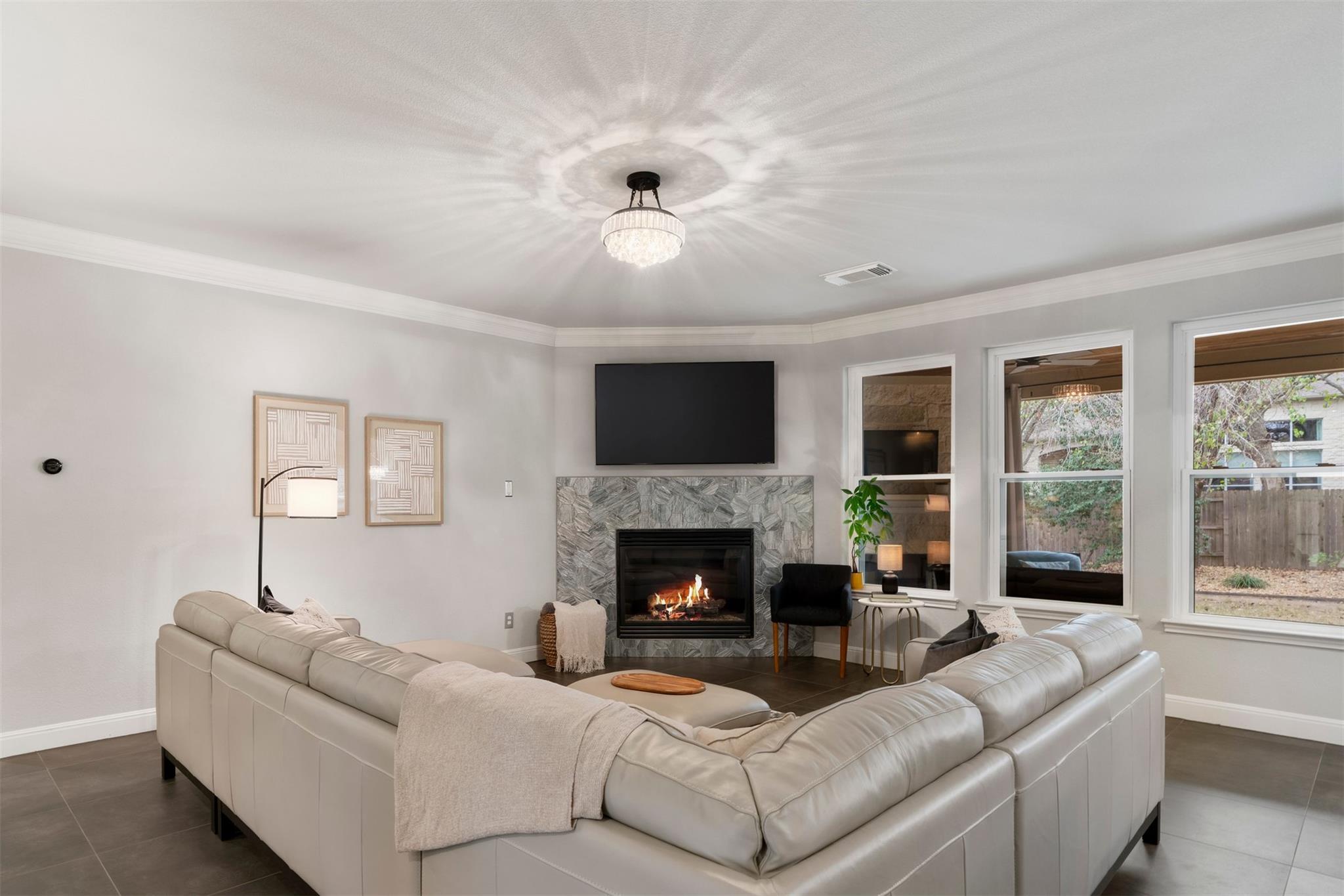 11316 Hollister Dr, Austin, TX 78739