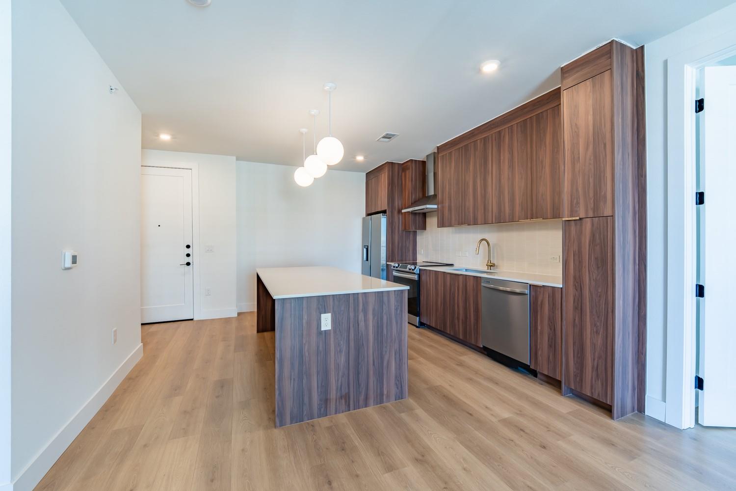 1701 Simond Ave # 611, Austin, TX 78723