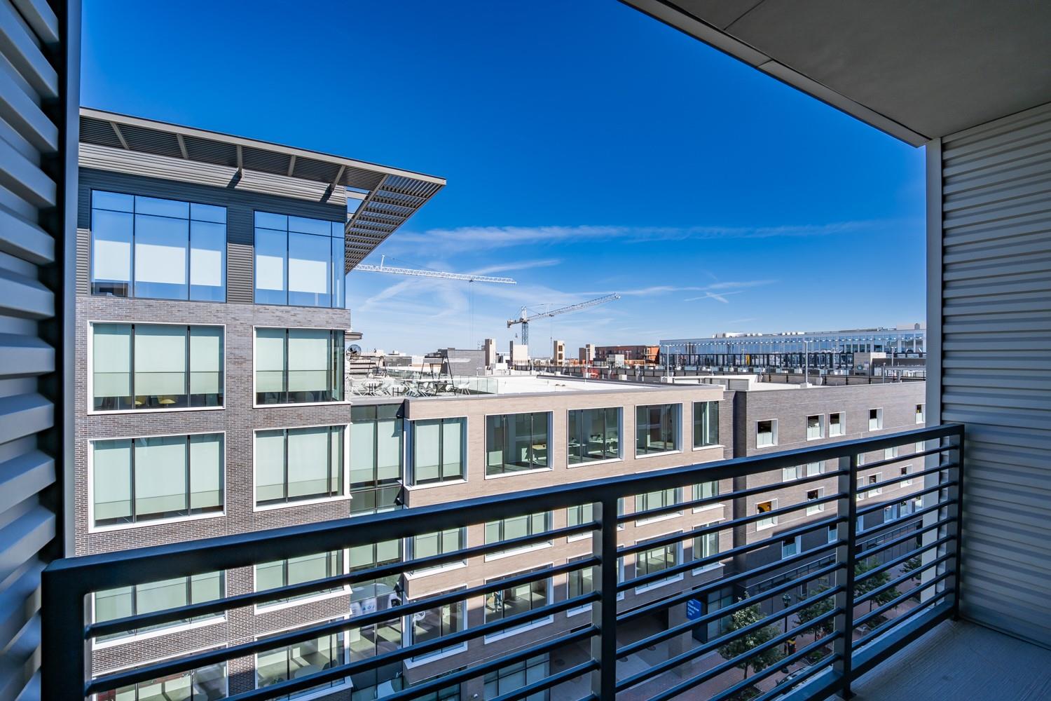 1701 Simond Ave # 611, Austin, TX 78723