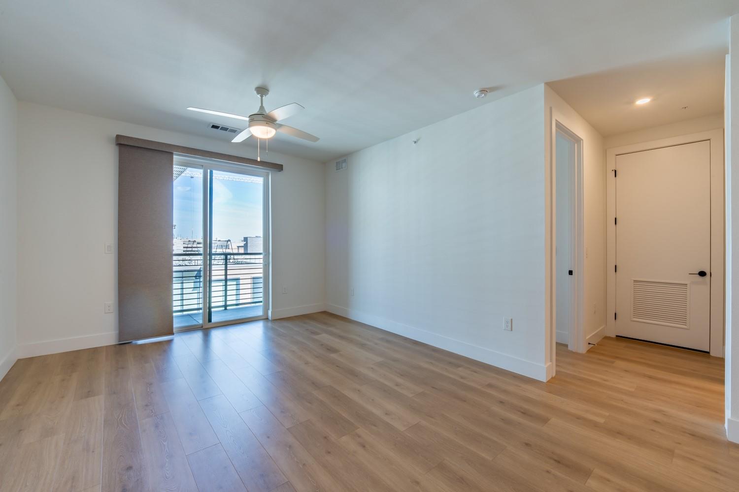 1701 Simond Ave # 611, Austin, TX 78723
