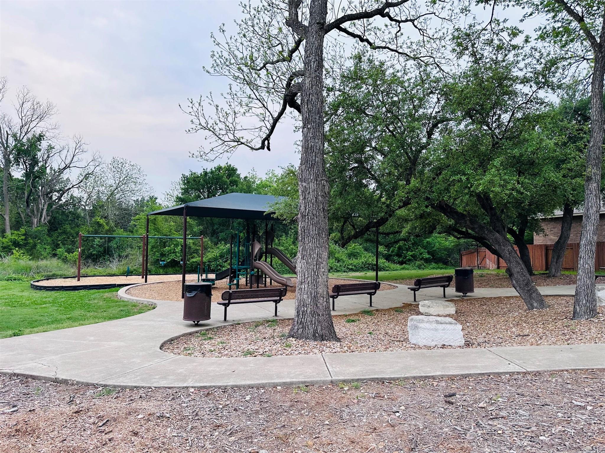 1336 Westborough Ln, Leander, TX 78641