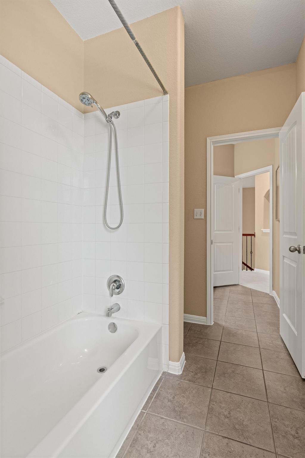 401 Silver Trl, Round Rock, TX 78664