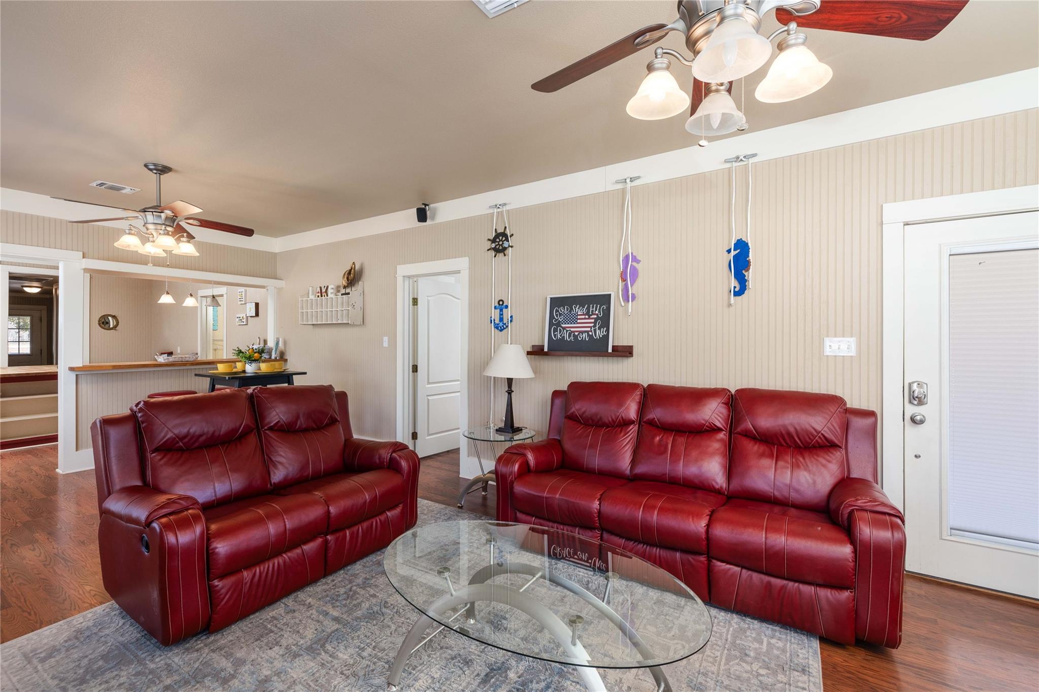 1012 Buerger Ln, Seguin, TX 78155