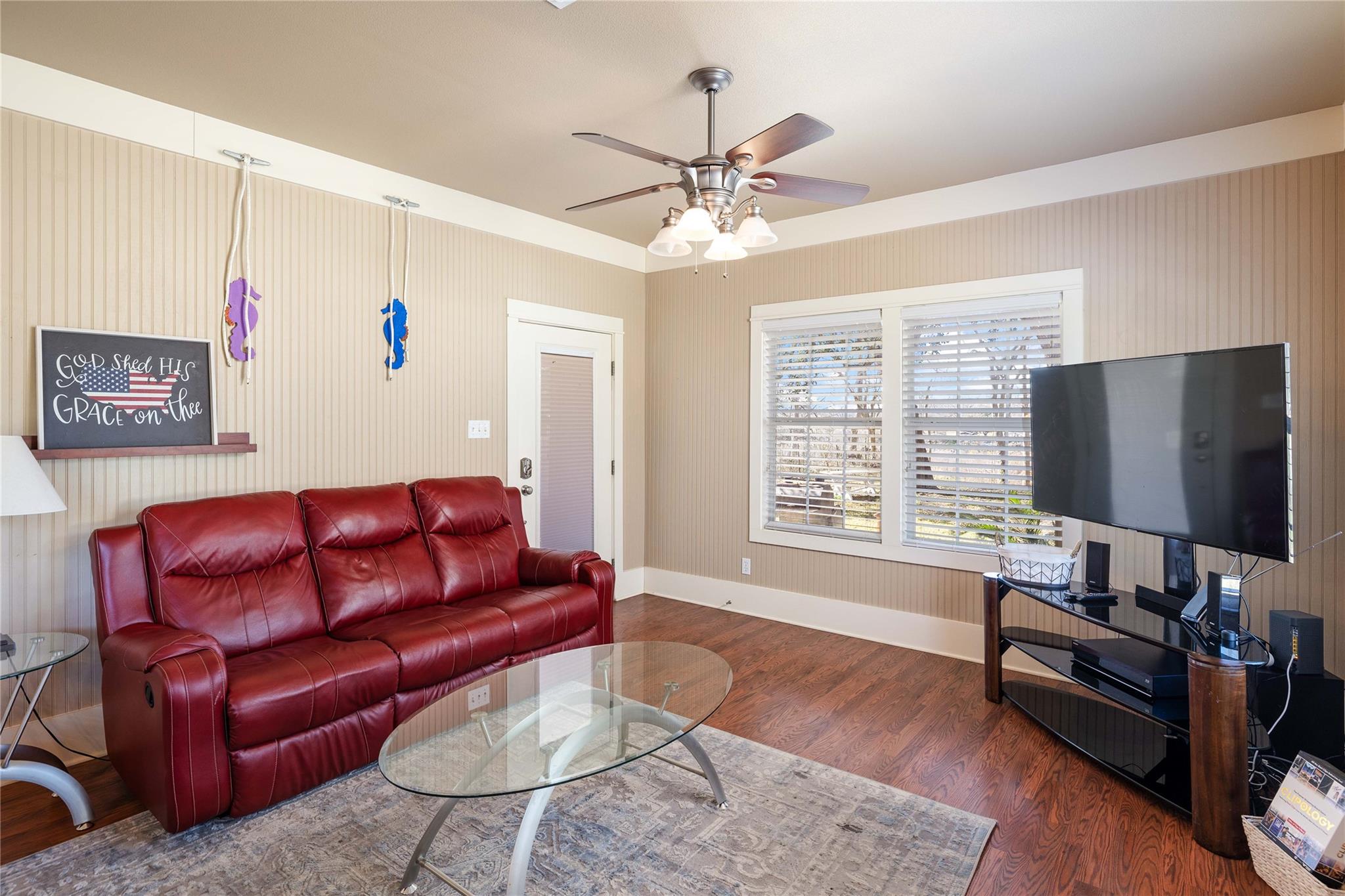 1012 Buerger Ln, Seguin, TX 78155