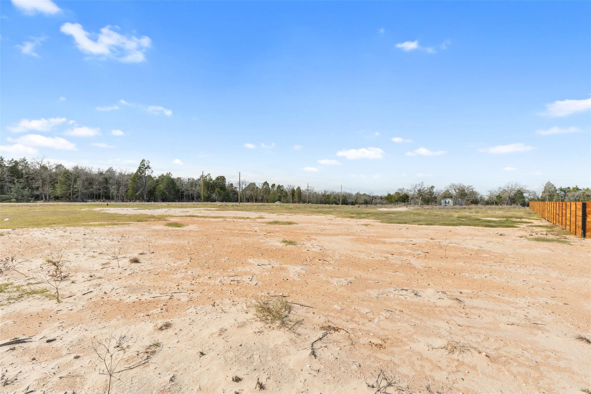 136 Las Alturas Dr, Elgin, TX 78621