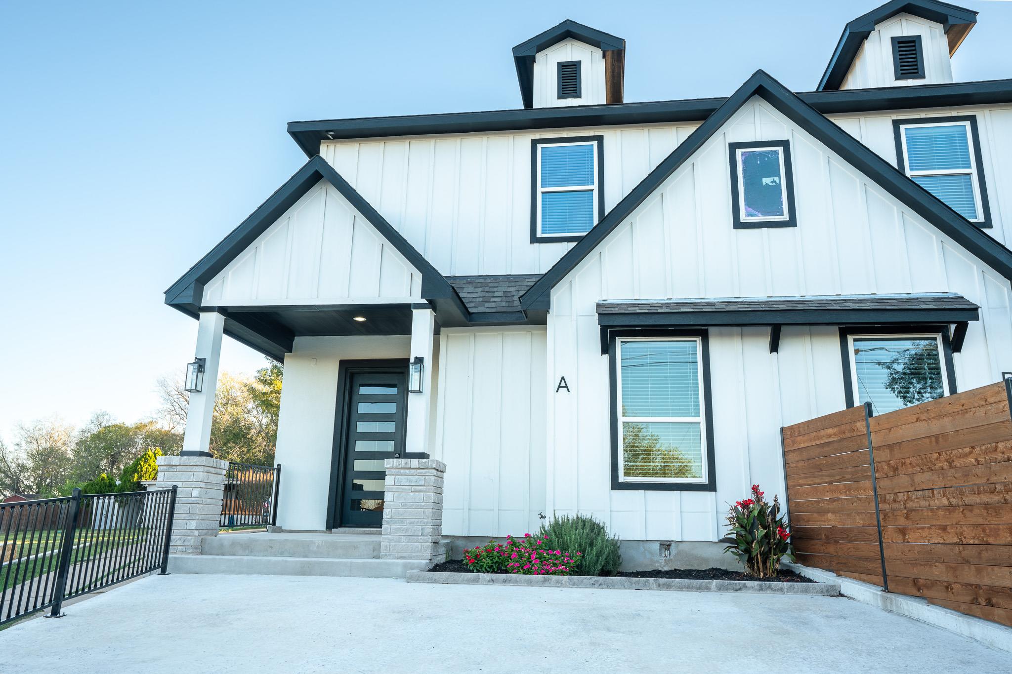 162 Meadow View Blvd # A, Del Valle, TX 78617