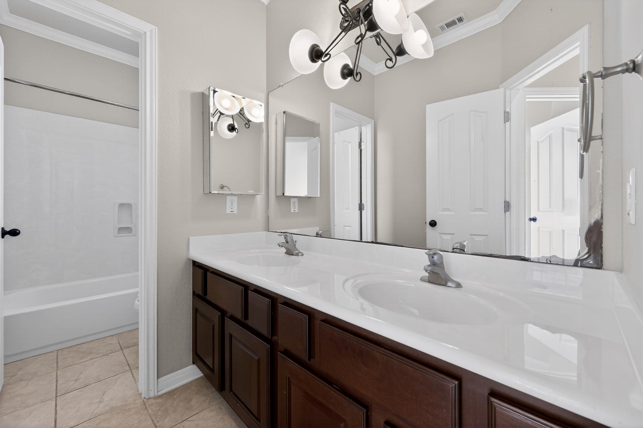 5801 Leckrone Cv, Austin, TX 78735