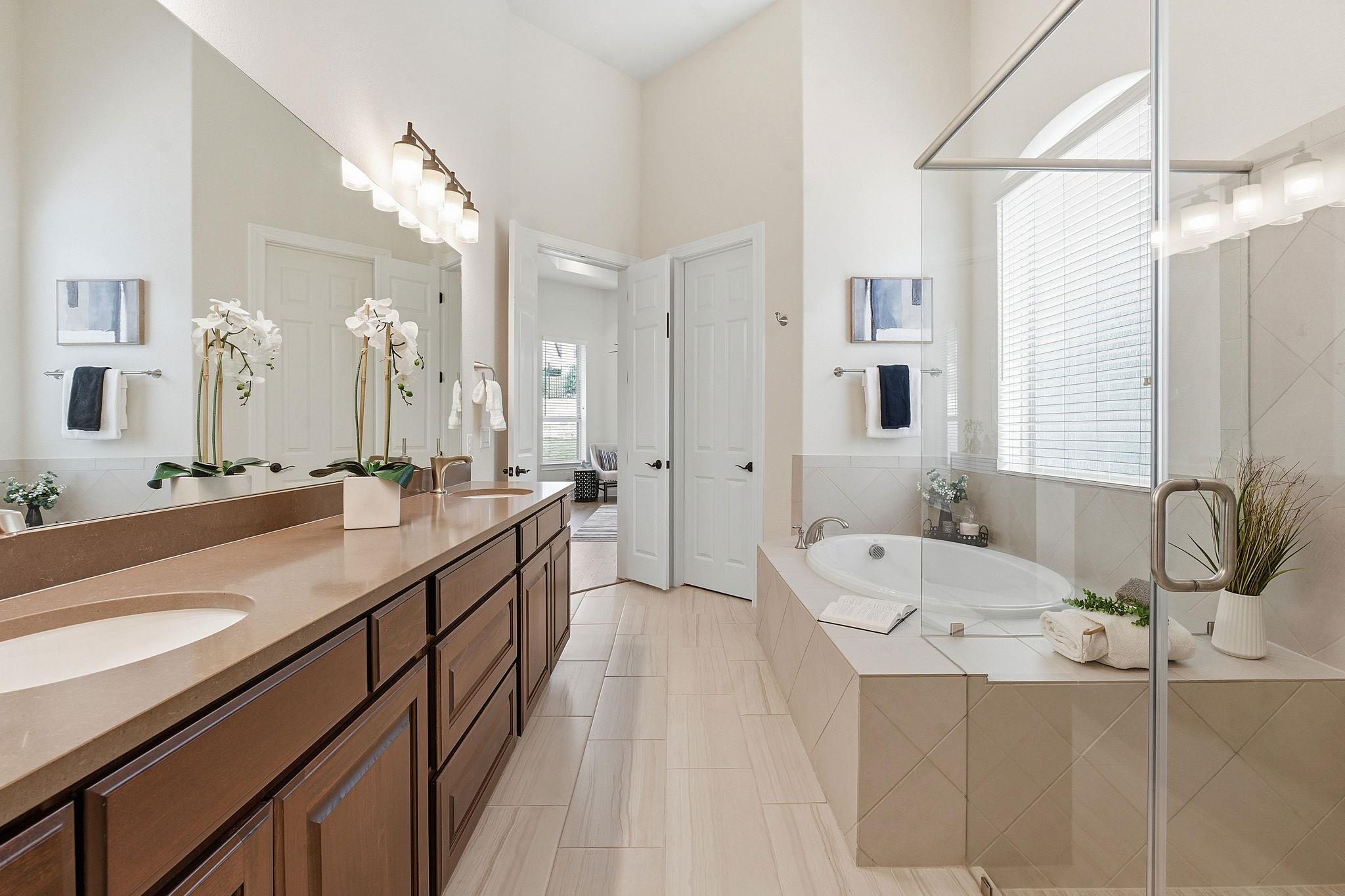 4709 Napoli Shore Dr, Leander, TX 78641