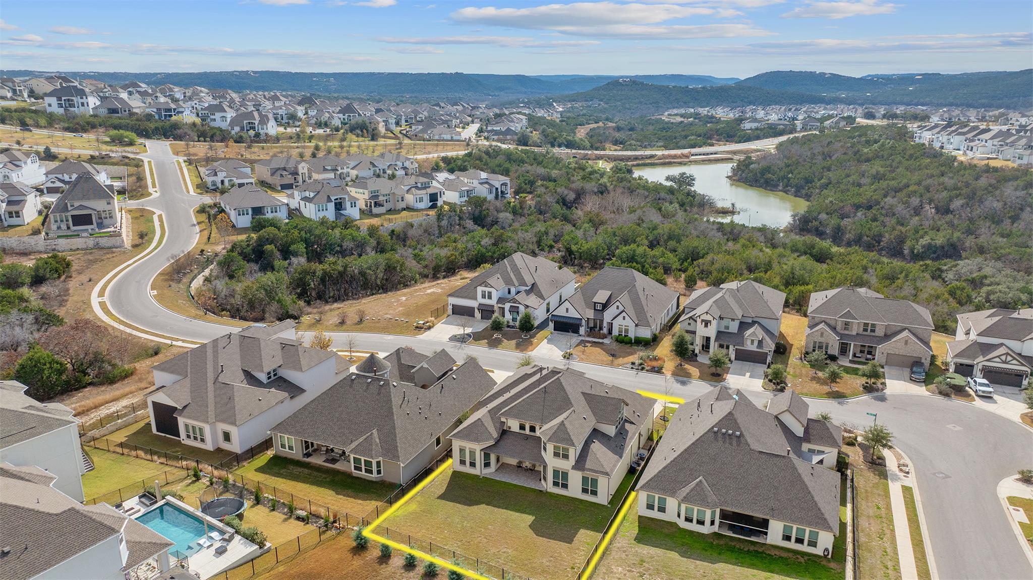 4709 Napoli Shore Dr, Leander, TX 78641