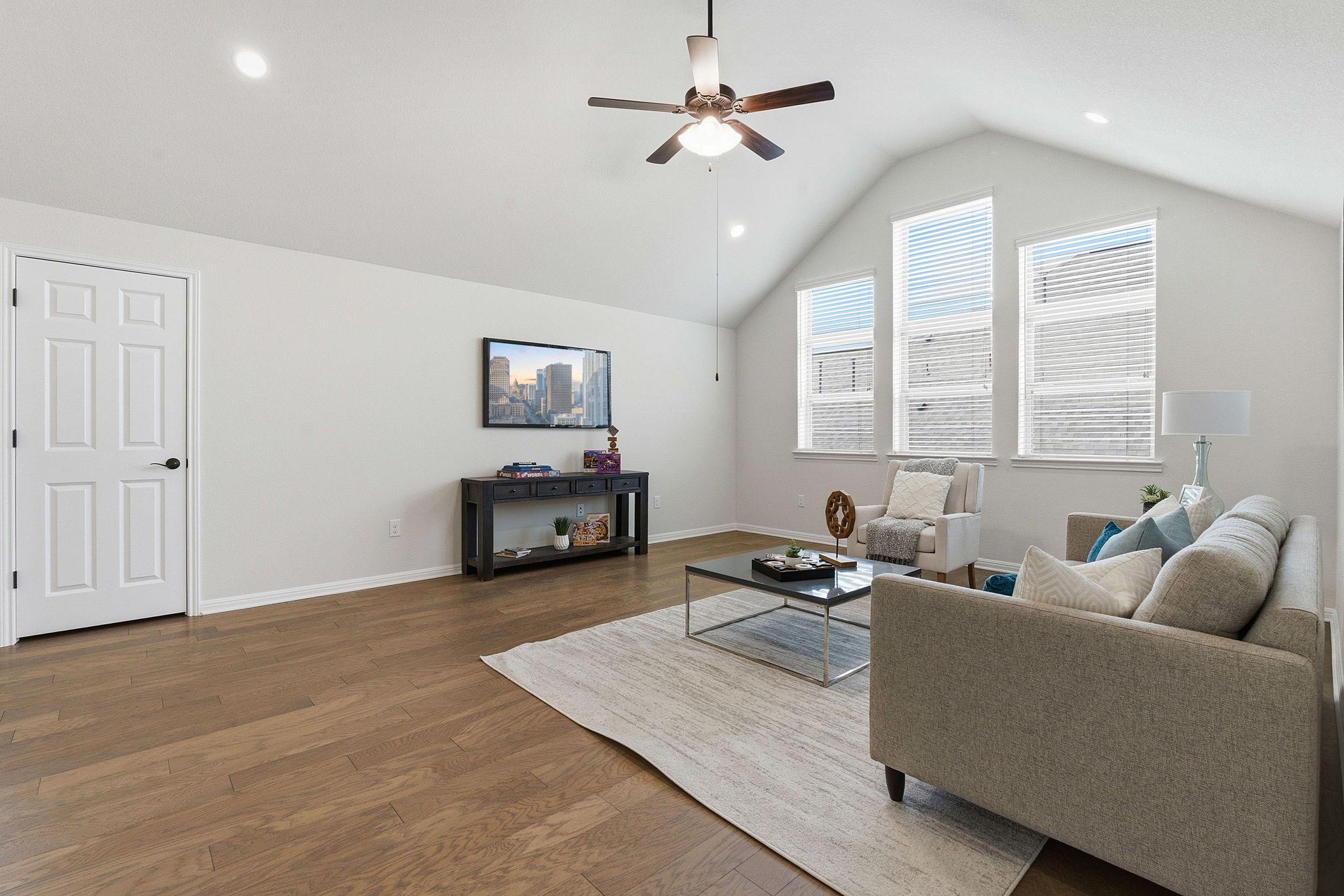 4709 Napoli Shore Dr, Leander, TX 78641