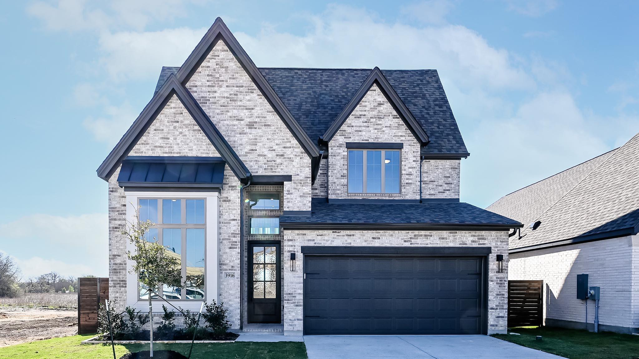 3916 Melody Rd, Lockhart, TX 78644