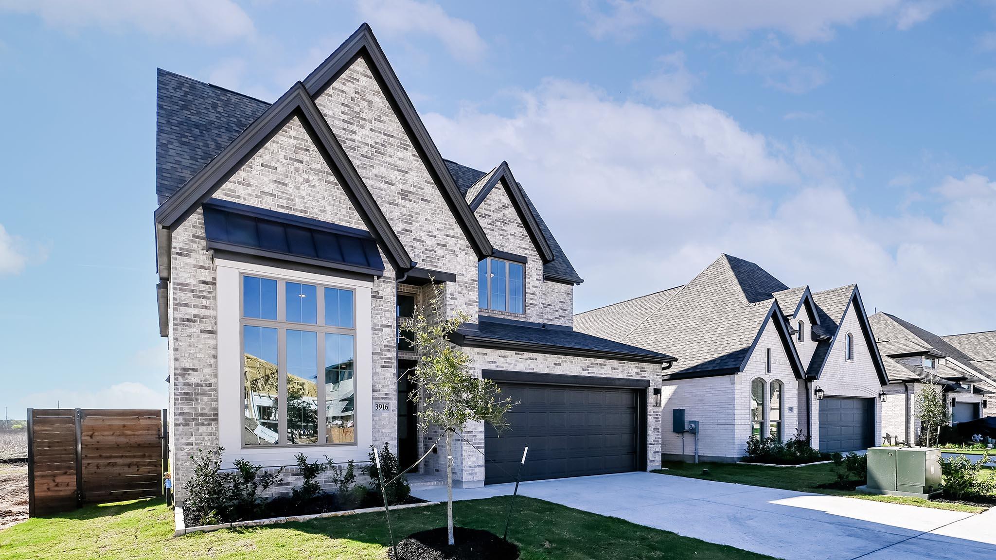 3916 Melody Rd, Lockhart, TX 78644