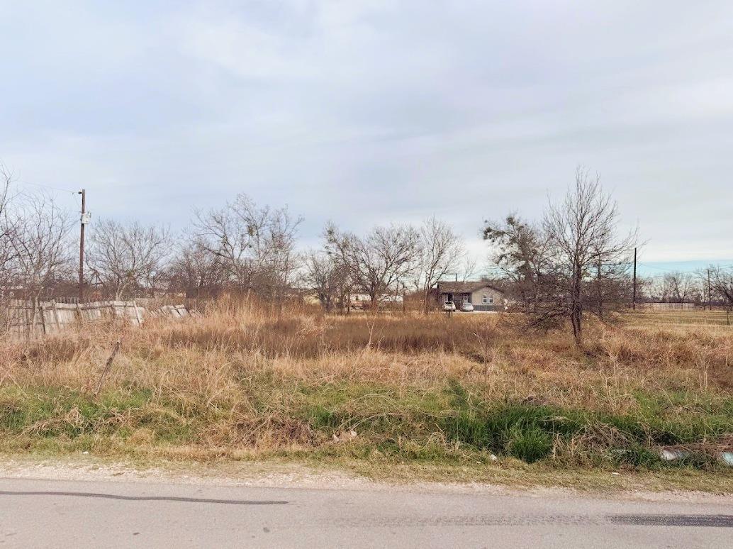 700 S Cotrell St, Bartlett, TX 76511