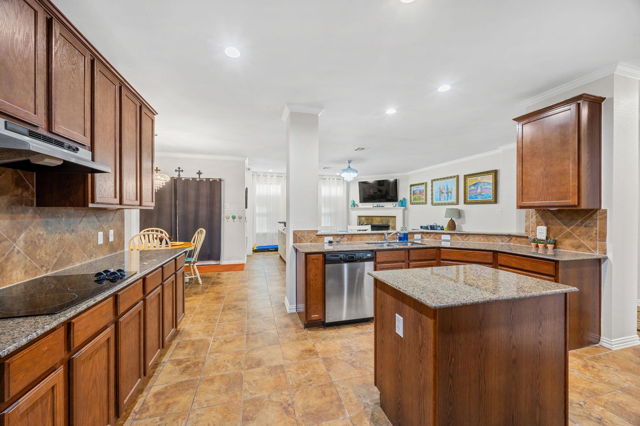 2015 River Rock Trl, Harker Heights, TX 76548