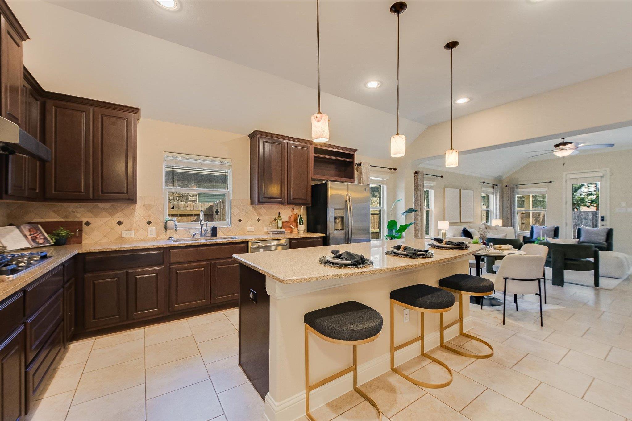 13017 Hymeadow Cir, Austin, TX 78729