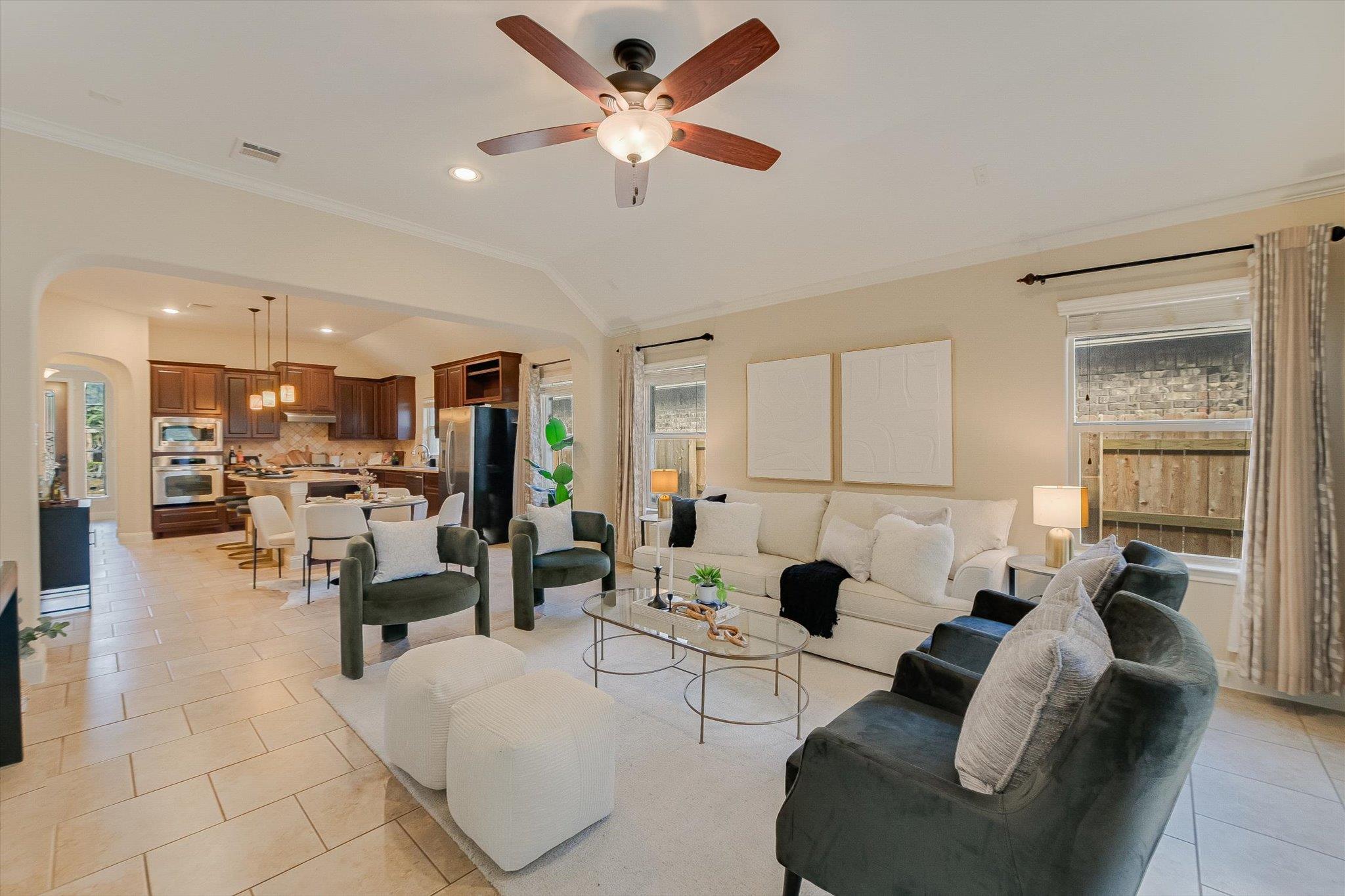 13017 Hymeadow Cir, Austin, TX 78729